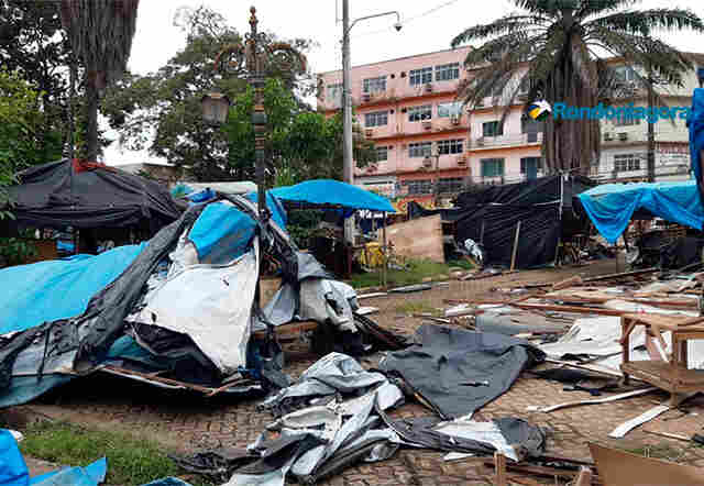 Praça Jonathas Pedrosa terá limpeza geral neste sábado; camelôs concluem retirada de materiais