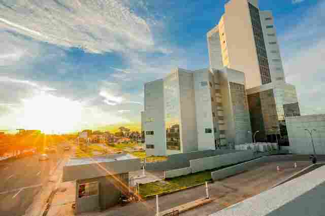 Assembleia determina quarentena a servidores e parlamentares que tiveram contato com Eyder Brasil