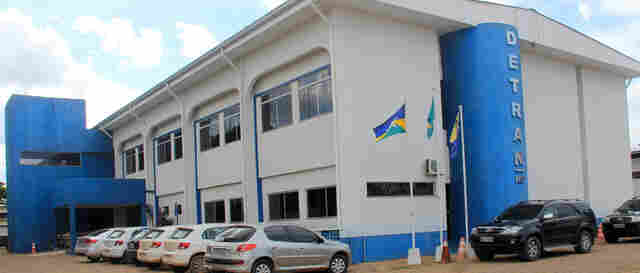 Detran retoma exames teóricos e práticos para CNH a partir de quarta