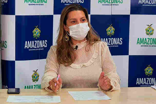 Secretária da Saúde do Amazonas é presa durante operação da PF