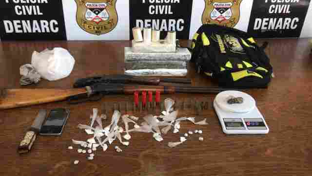Denarc prende dois com 3 quilos de maconha e armas