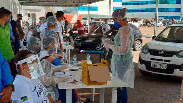 Testes realizados em drive thru revelam 261 infectados em Porto Velho