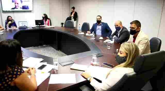 Deputado Eyder Brasil debate sobre a Reforma da Previdência em Rondônia