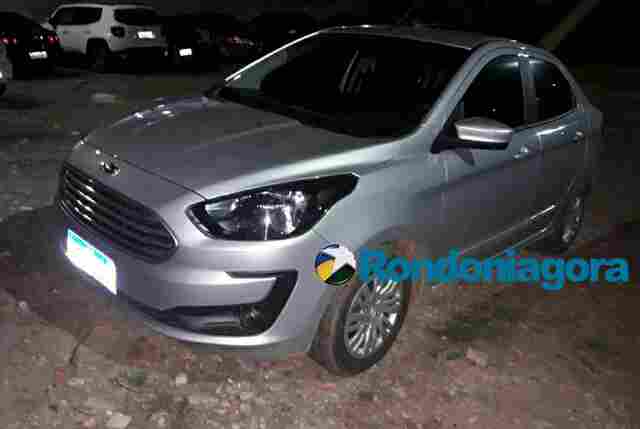 Polícia apreende veículo após mulher denunciar que foi usada para fazer financiamento