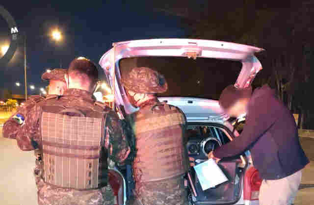 Operação da PM apreende veículos e autua donos e empresários por poluição sonora