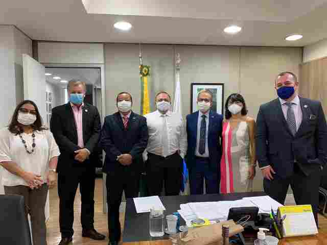 Cofen apresenta demandas da Enfermagem ao ministro da Saúde