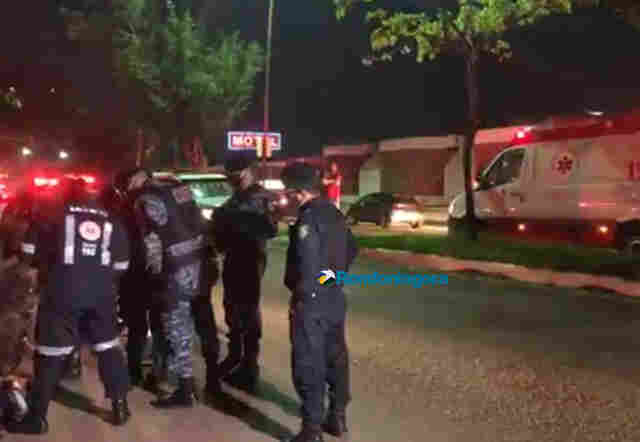 Criminosos executam homem em frente a motel na Capital