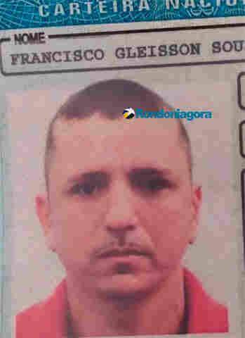 Motociclista é encontrado morto ao lado de moto na Capital