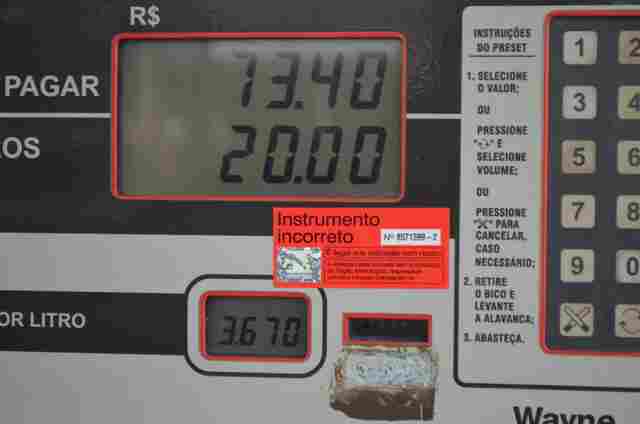 Ipem interdita bomba de combustível irregular em Porto Velho