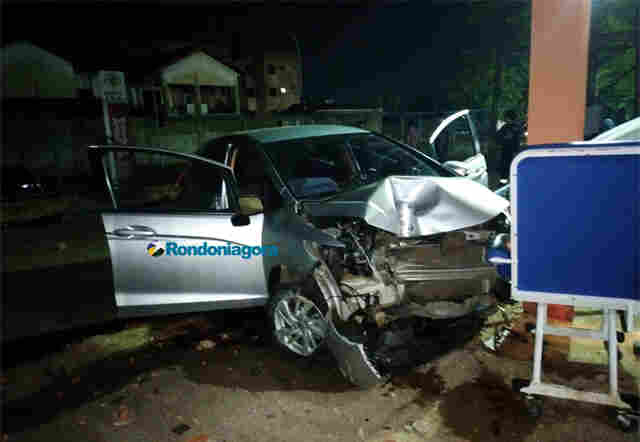 Motorista bêbado é preso após dirigir na contramão e destruir prédio do Samu