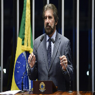 Raupp diz que condenação é para criminalizar atividade política e anuncia recursos