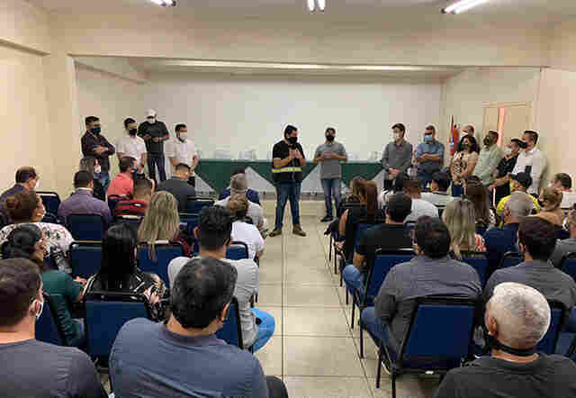 MP denuncia e Justiça proíbe Breno Mendes de fazer campanha em órgãos públicos