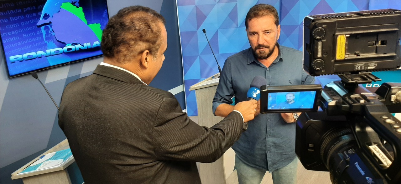 Em entrevista à Rede TV Rondônia, Hildon Chaves explica demanda por asfalto em Porto Velho