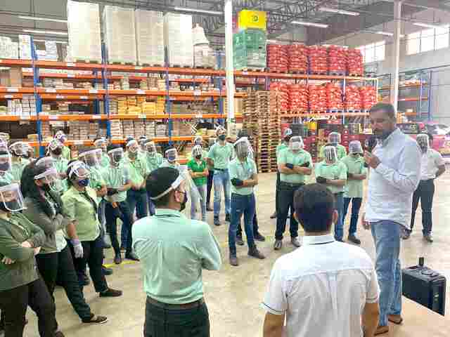 Candidato Hildon Chaves explica modificações no sistema de transporte coletivo na capital