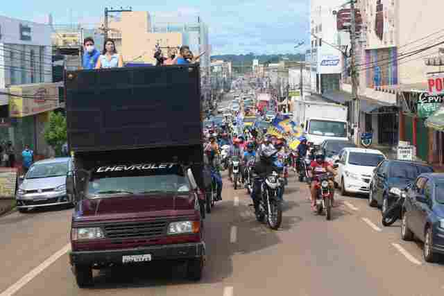 Apoiadores de Hildon Chaves promovem grande carreata em Porto Velho