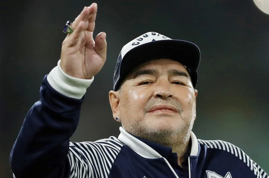 Morre o ex-jogador Diego Maradona