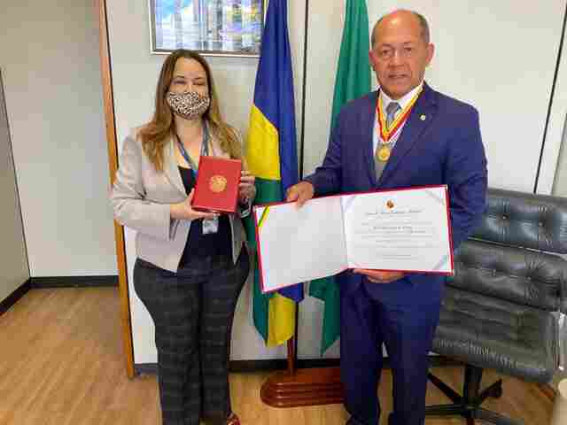 Coronel Chrisóstomo é homenageado e condecorado pela Justiça em Brasília
