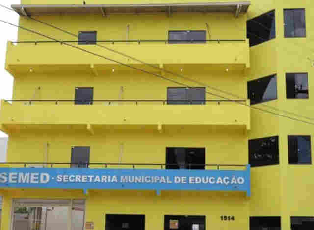 Vigilante detém homem que estava roubando peça de ar-condicionado dentro da Semed