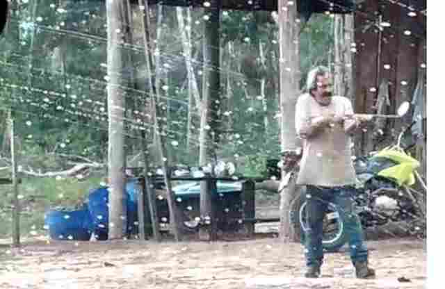 Vítima morreu: Homem é filmado atirando em ex-administrador de distrito em Pimenta Bueno;