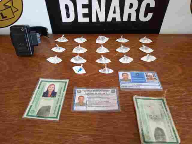 Denarc apreende droga em residência de apenada monitorada por tornozeleira eletrônica