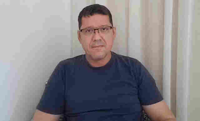 Governador anuncia que esposa e filhos estão com Coronavírus