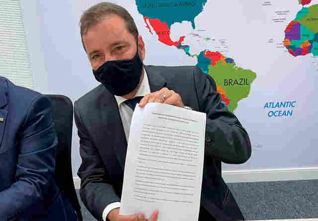 Hildon vai ao Butantan e avança nas tratativas para a compra da vacina