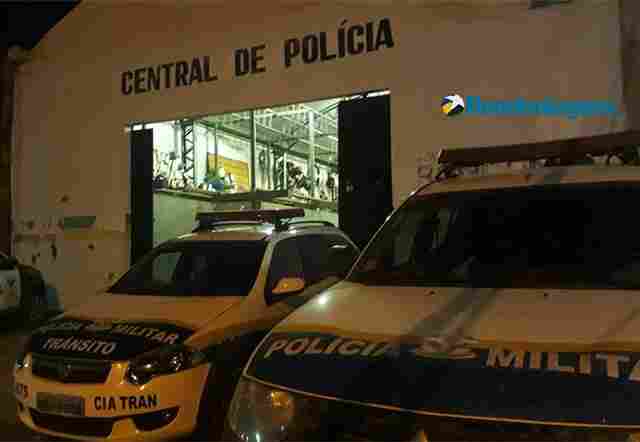 Bandido é preso após roubo e sequestro na Capital