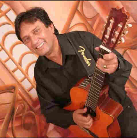 Morre o professor e cantor Téo Afonso