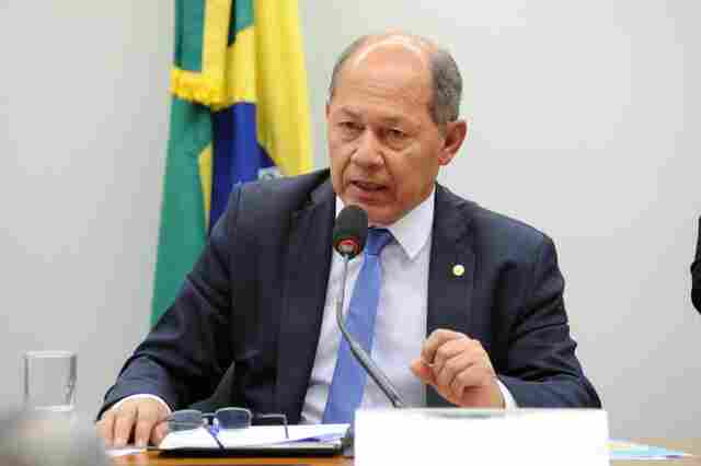 Coronel Chrisóstomo quer dobrar punição para o crime de corrupção de menores