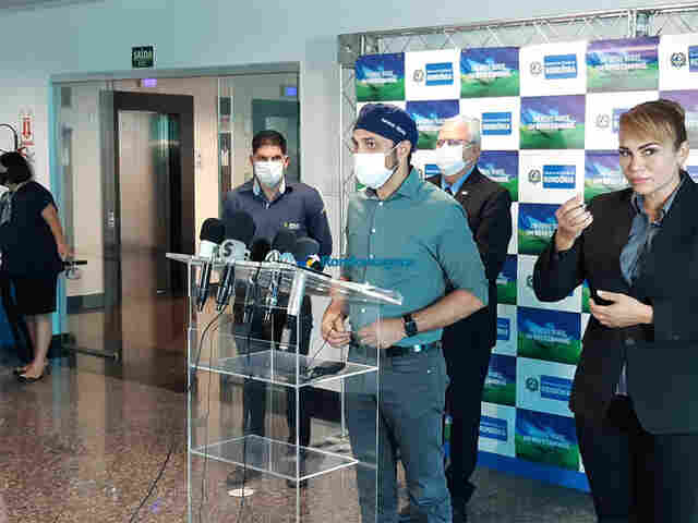 Ao vivo: Governo detalha novas medidas para conter avanço do Coronavírus