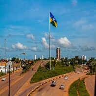 Confira o que pode funcionar e os serviços permitidos em 29 cidades a partir de domingo