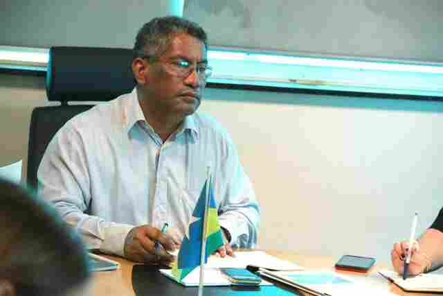 Secretário da Educação diz que em seu entendimento, decreto não impede realização do Enem