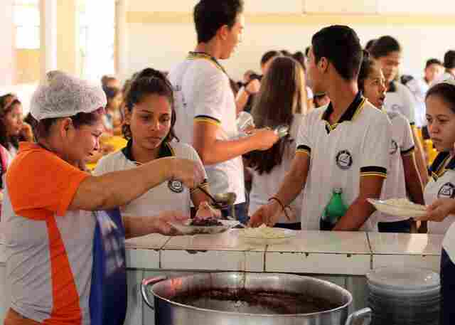 Governo abre edital de chamamento público para escolha dos membros do Conselho de Alimentação Escolar