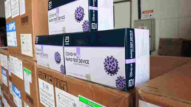 Governo entrega testes rápidos que detectam Covid em 30 minutos