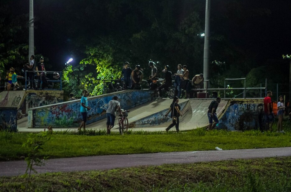 Operação flagra Skate Park e restaurantes lotados em Porto Velho