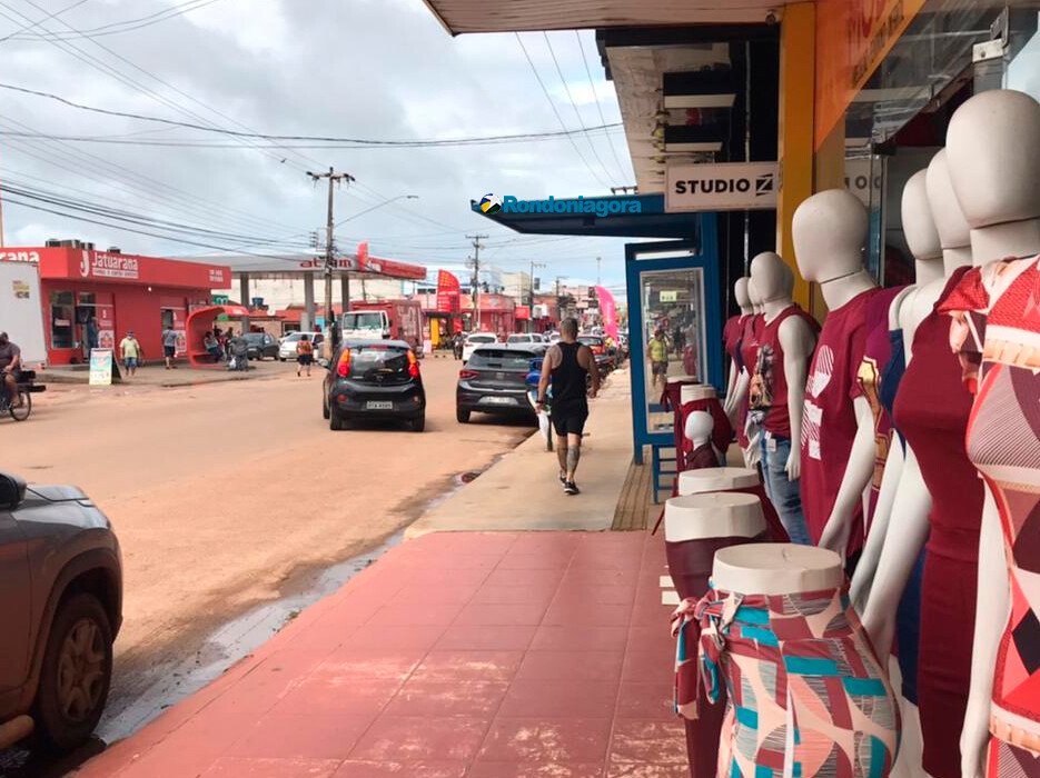 Maior parte do comércio abre no primeiro dia de restrições mais rígidas em Porto Velho