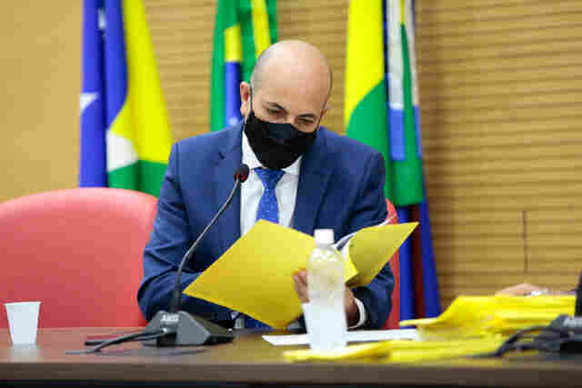 Deputado Ismael Crispin pede a implantação de cursos técnicos em 7 municípios