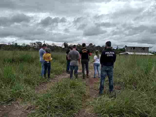 Polícia de São Francisco do Guaporé faz reconstituição de crime