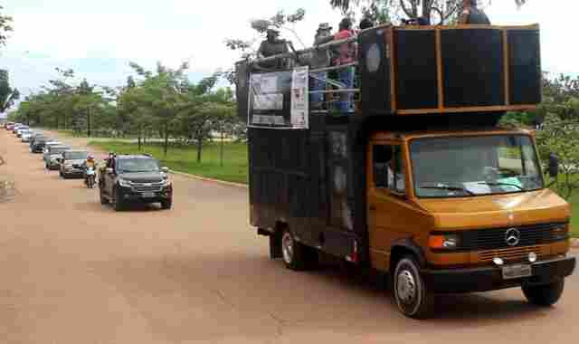 Carreata em Porto Velho protesta contra a reforma administrativa, pela defesa do serviço público e por vacinas já