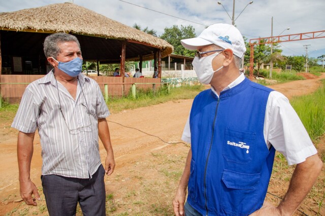 Vila Calderita ganha sistema de tratamento de água