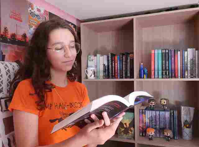 Estudante de Rondônia leu mais de 60 livros durante a pandemia