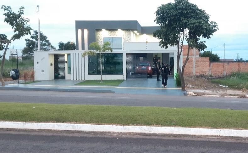 Golpe milionário: operação das polícias de Rondônia e Acre cumpre mandados em Rolim e Cacoal