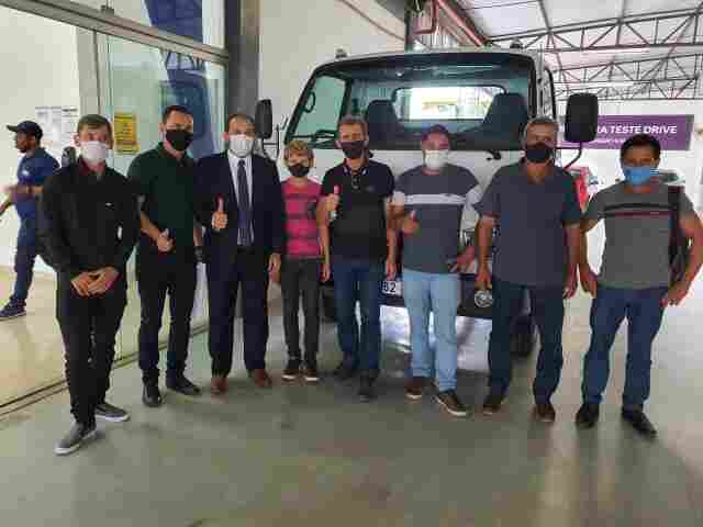 Emendas garantem caminhões a produtores rurais e equipamentos de segurança à CORE