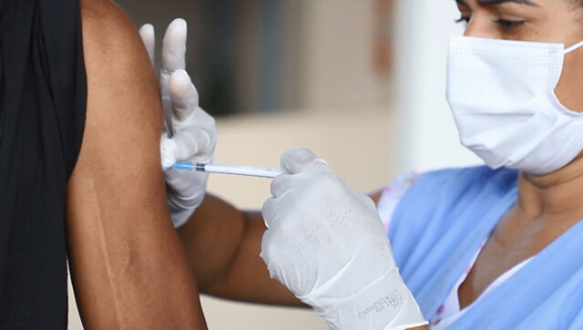 Prefeitura da Capital estende vacinação contra a Covid-19 a moradores de rua