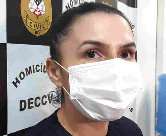 Polícia prende suposto motorista que estava em carro usado em execução