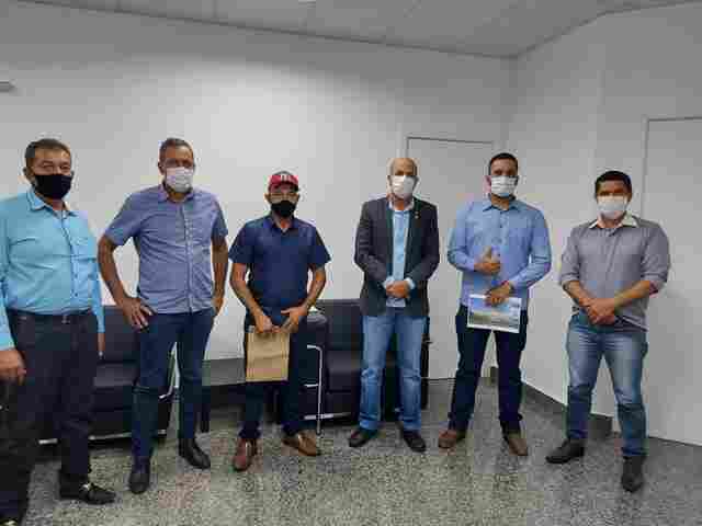 Ismael Crispin confirma R$ 500 mil para recapeamento asfáltico do centro de Mirante da Serra