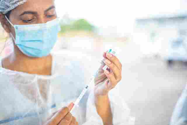 Ji-Paraná inicia vacinação de pessoas com comorbidades a partir de 55 anos