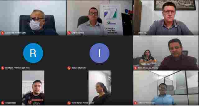 Arom reúne prefeitos e secretários esclarecer dúvidas sobre o Titula Brasil com o Incra