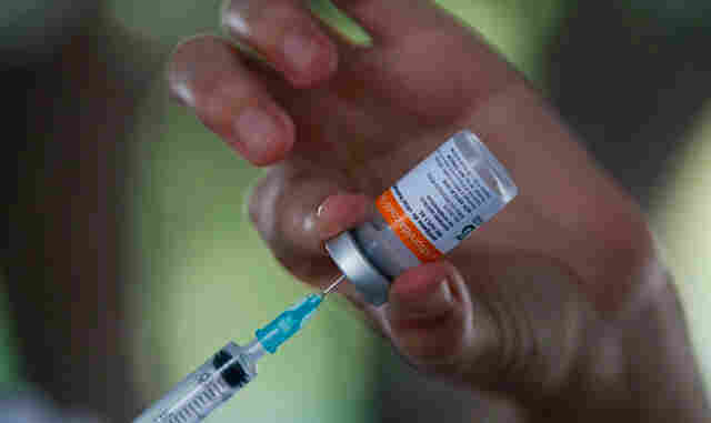 Covid-19: Ministério da Saúde anuncia vacinação para trabalhadores da educação