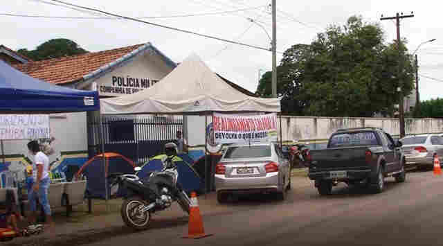 Mulheres fecham quartéis em Porto Velho, Jaru e Ji-Paraná; Comando da PM garante policiamento